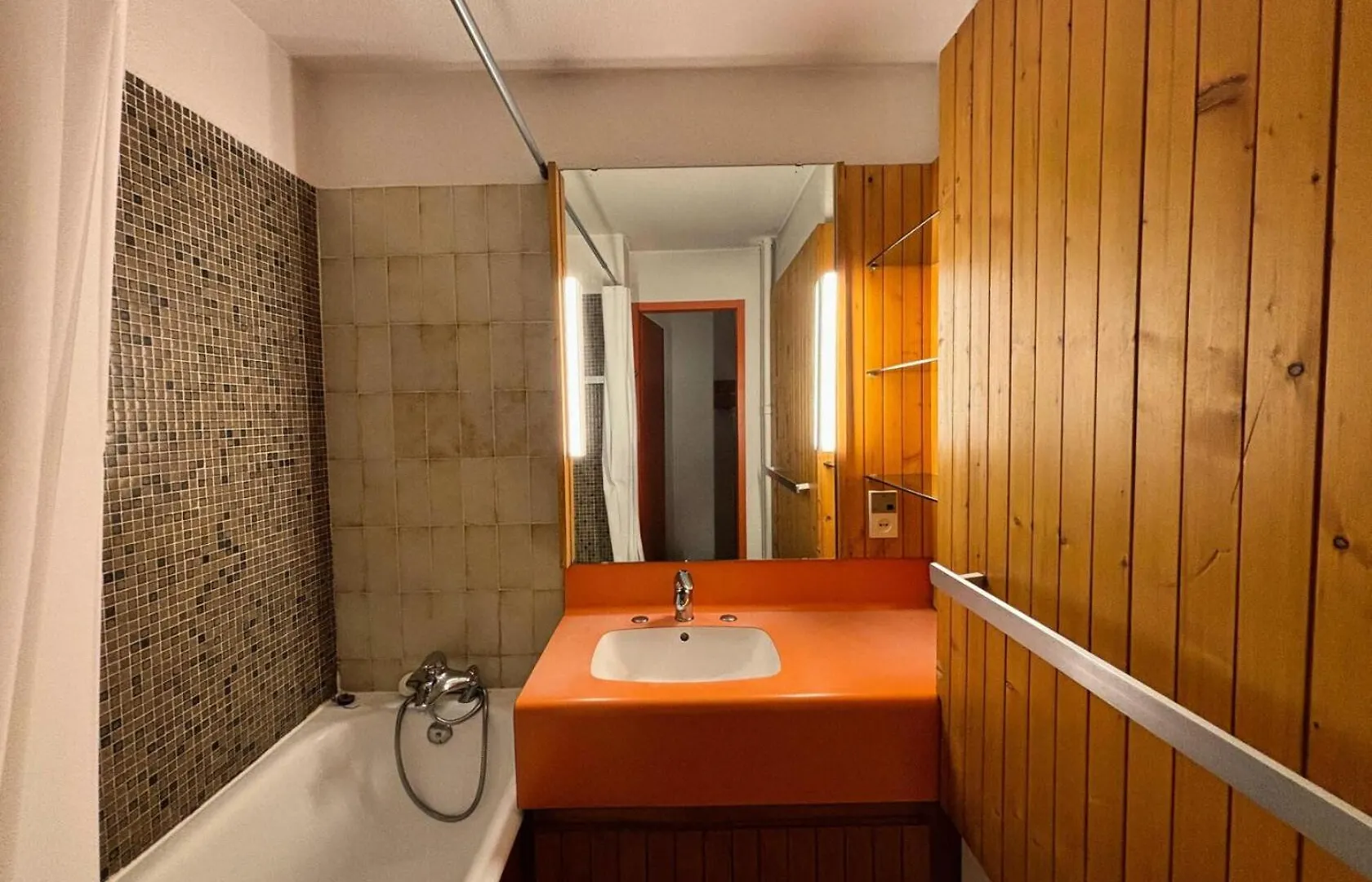 Residence Lac Du Lou - Studio 4 Pers Ski Aux Pieds Au Coeur Des Menuires Mae-5054 سان-مارتن-دي-بيفيل